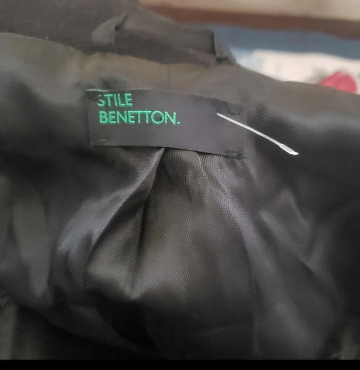 Joli manteau Benetton taille 44 - photo numéro 3