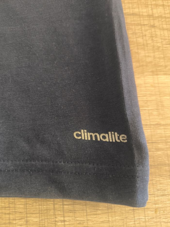 Tee-shirt - photo numéro 4