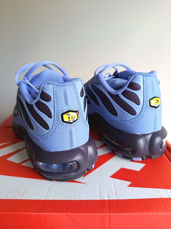 Chaussures Nike Neuf - photo numéro 2