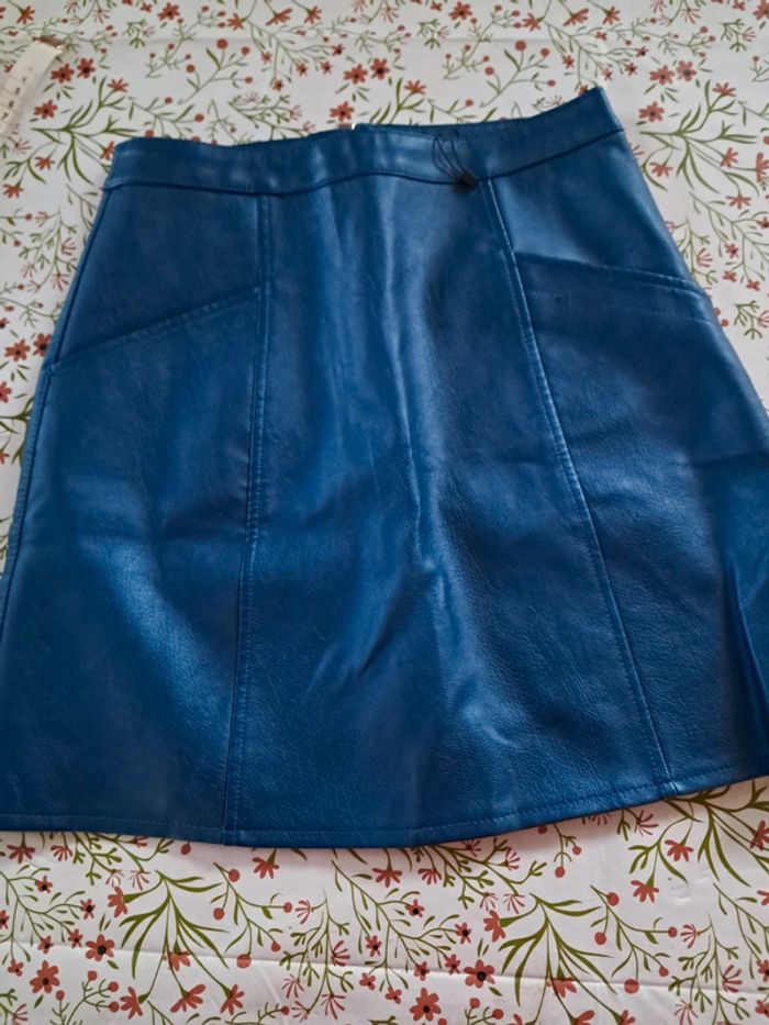 Jupe similicuir VeroModa taille 36 neuve