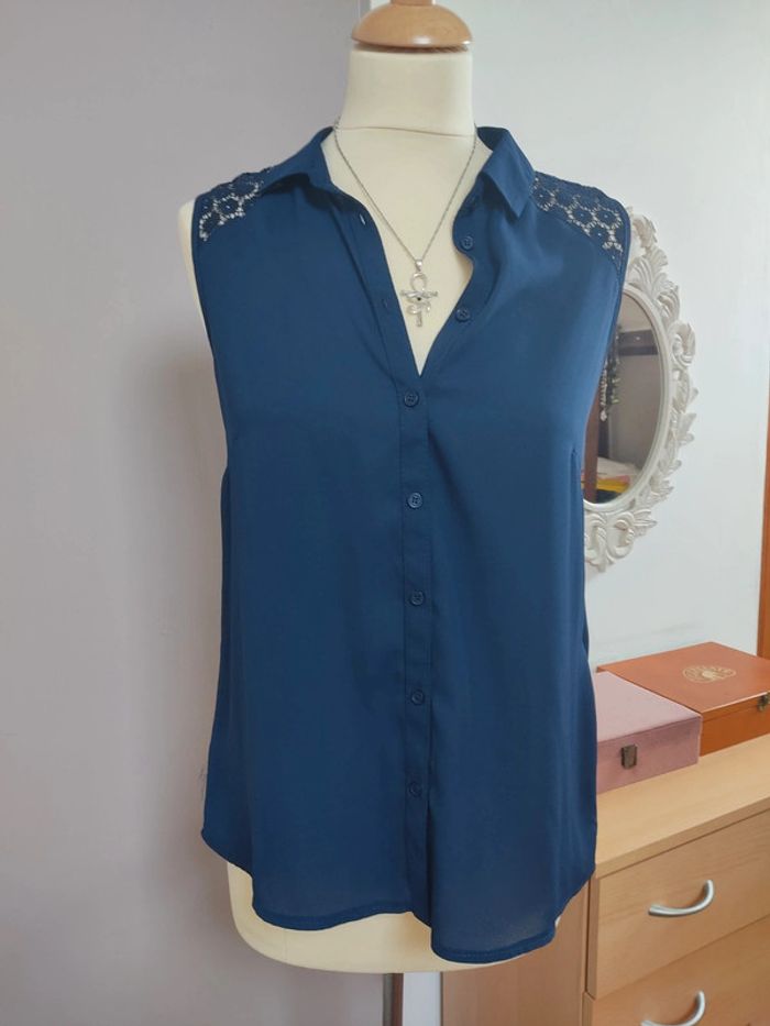 Chemise bleue marine sans manches femme à dentelle 40 Neuve - photo numéro 2