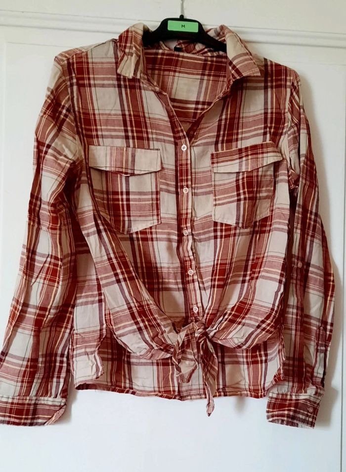 Chemise courte