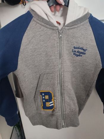 #kytie8ansgarcon. Gilet sweat à capuche tu as 8 ans