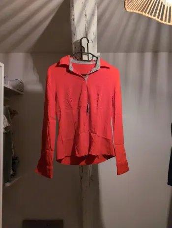 Chemise habillée femme rouge