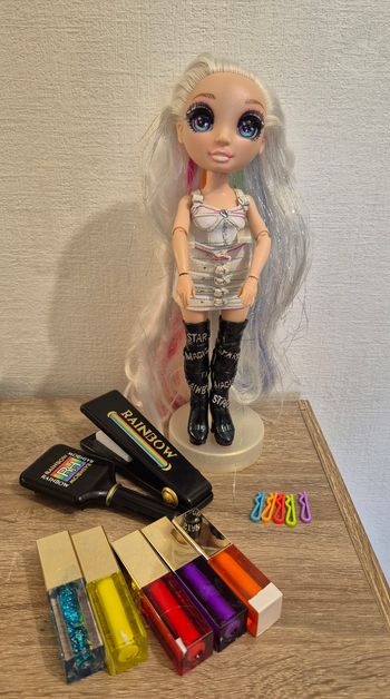 Rainbow high coiffeur