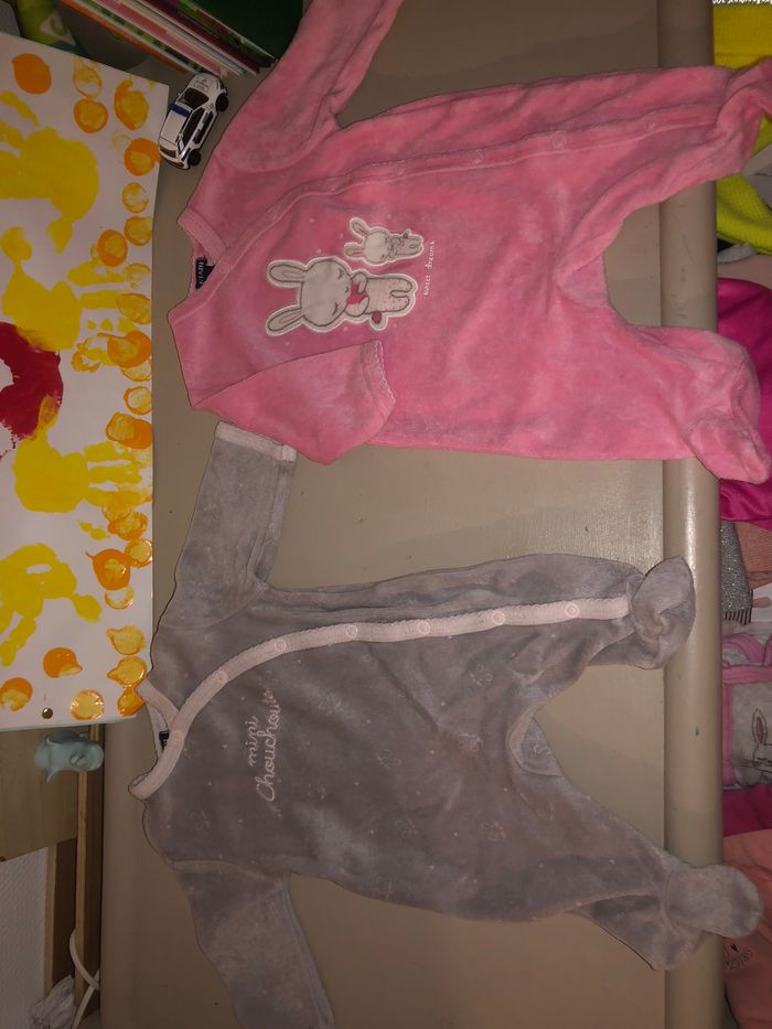 Pyjama, bébé fille 1 mois