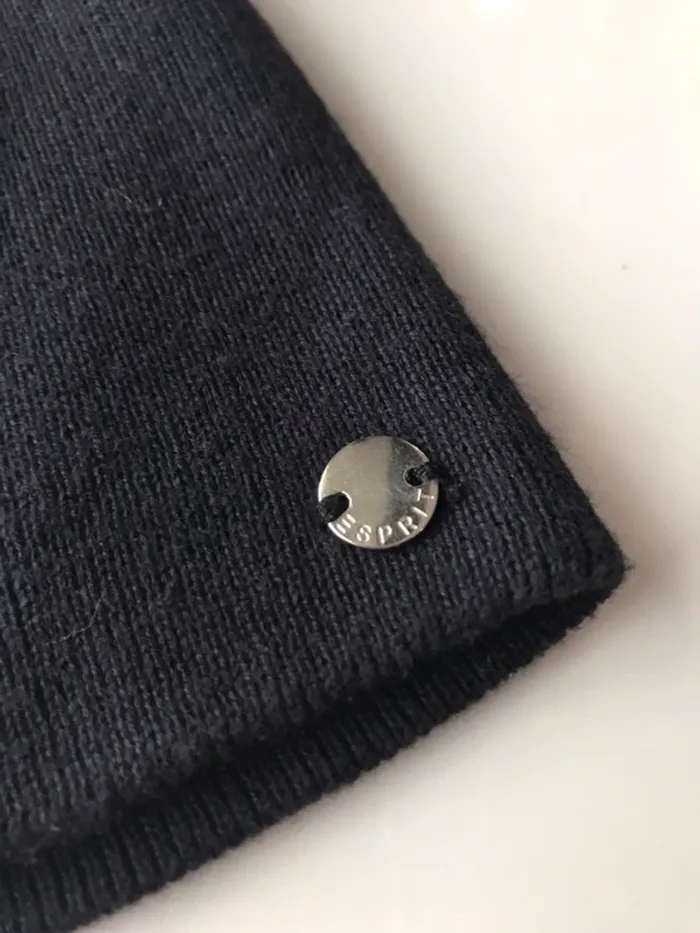 Bonnet noir esprit - photo numéro 2