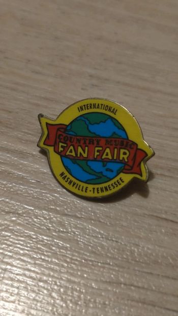 Pin's Nashville Tennessee International Country Music Fan Fair