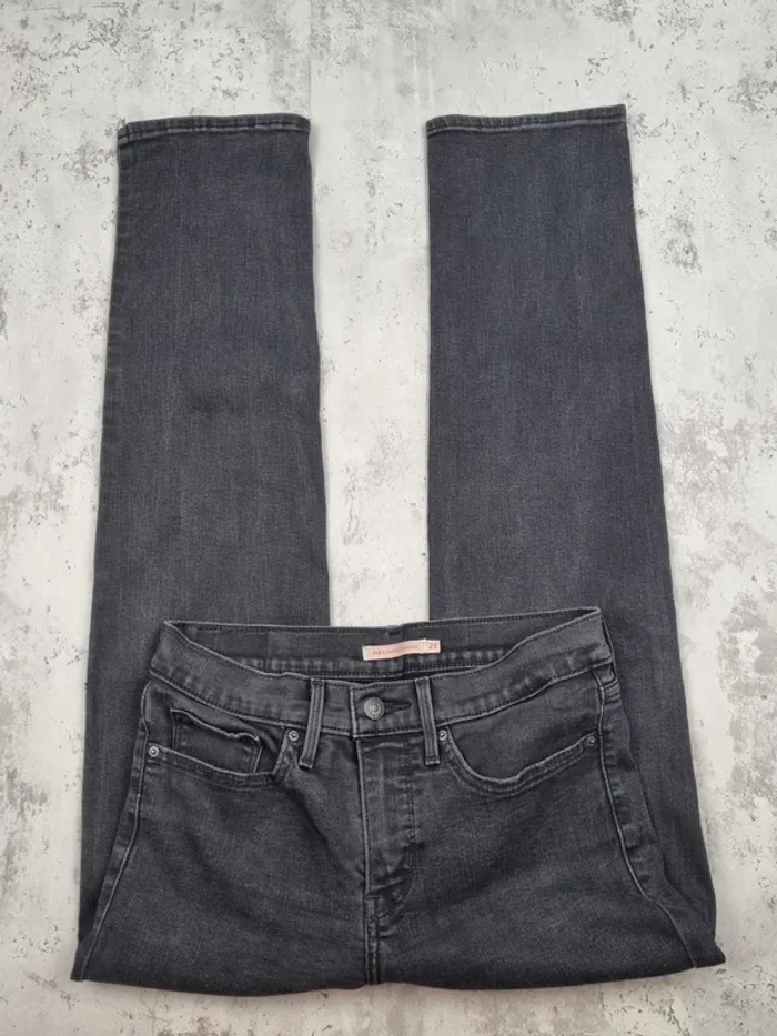Jean Levi’s 314 Shaping Straight Noir – Taille 38 Femme - photo numéro 2