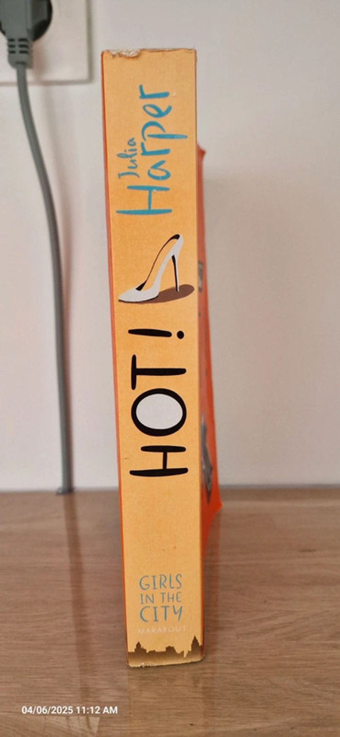 💞 Livre Julia Harper titre HOT 💞 - photo numéro 2