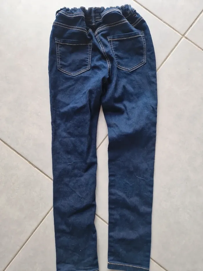 Jeans taille 10 ans - photo numéro 2