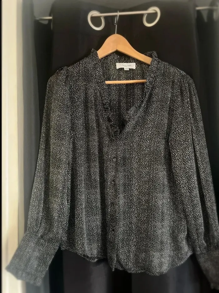 Sublime blouse / chemise chic parisienne - neuve - taille S/M - photo numéro 3