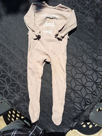 Pyjama fin léger 1piece beige marron clair 24 mois