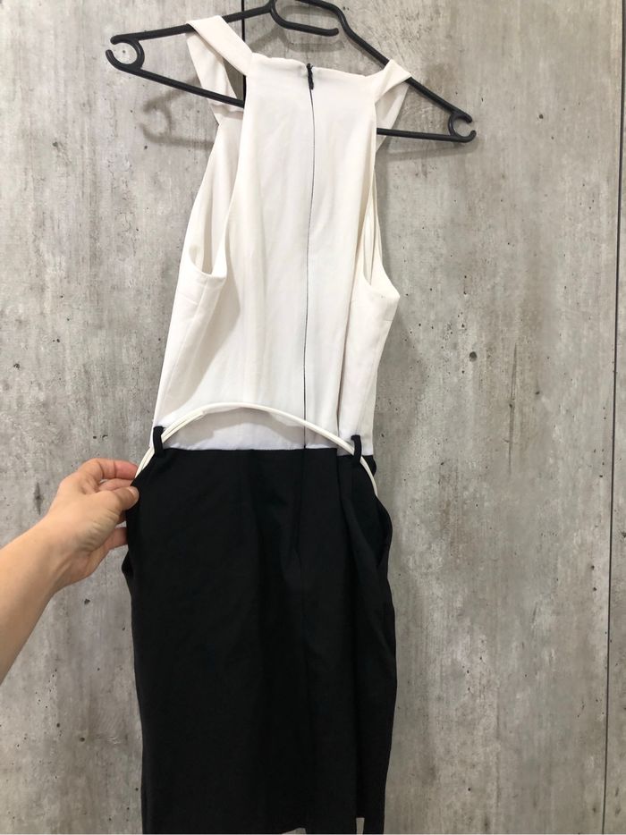 Moderne robe - photo numéro 5