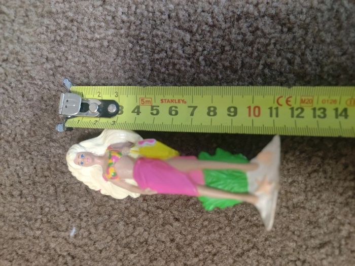 figurine barbie hawaï 1991 - photo numéro 2