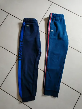 Joggings lacoste 8 ans