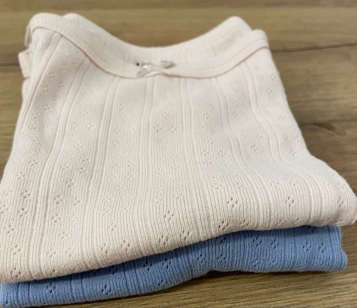 Lots 2 Bodies Kiabi Fille Taille 3 ans Kiabi - photo numéro 4