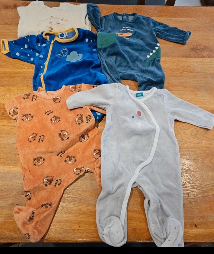 Vêtements garçon 3 mois - photo numéro 2