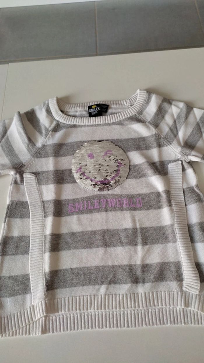 Pull Smiley World T.5 ans - photo numéro 3
