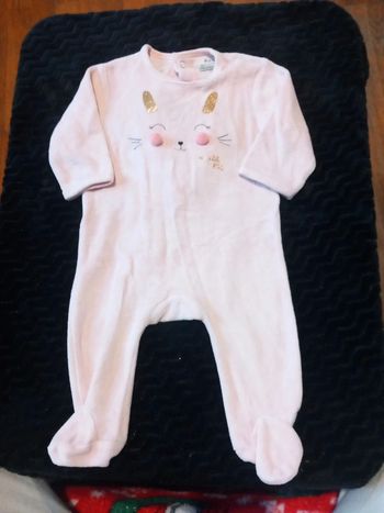 Pyjama taille 3mois kiabi