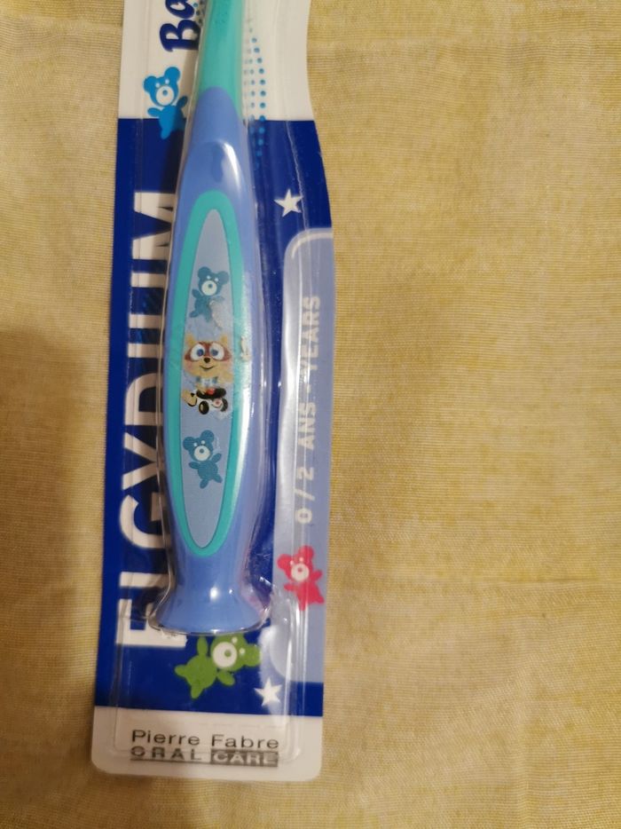 Brosse a dent - photo numéro 3