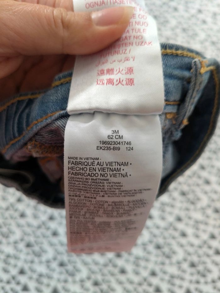 Short Jean Levis neuf - photo numéro 5