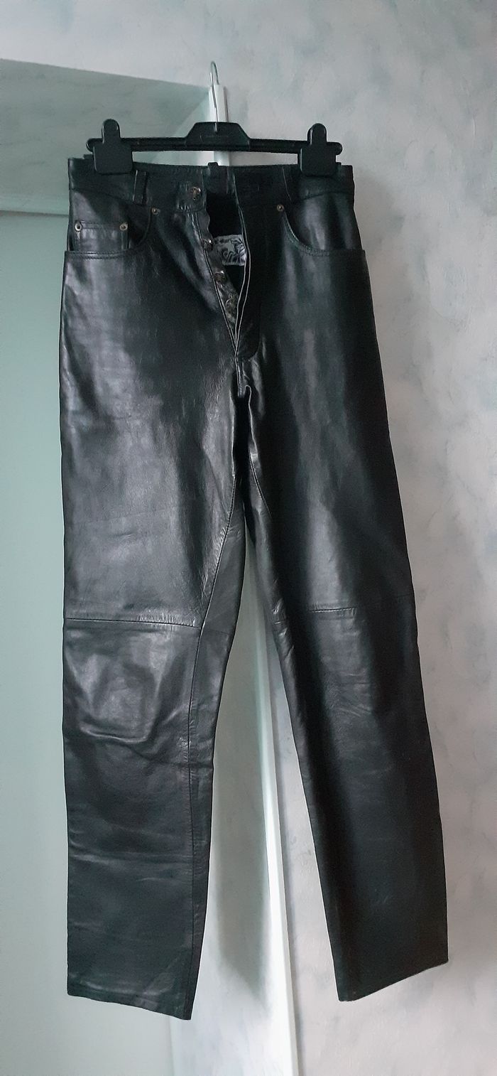Jean en cuir taille 37