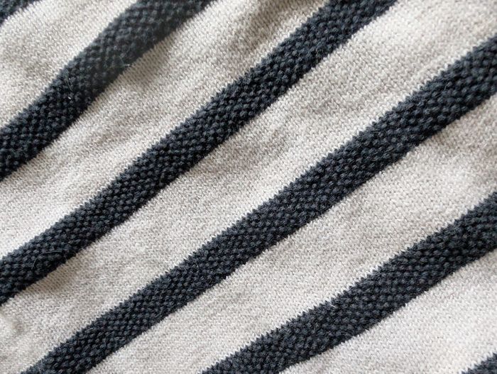 Pull rayé - photo numéro 3