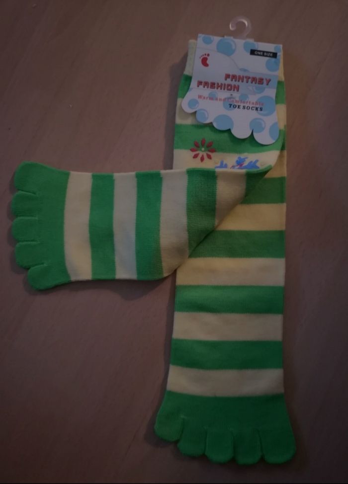 Toe socks (chaussette orteils) - photo numéro 2
