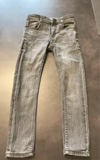 Lot pantalon enfant 6 ans