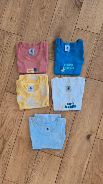 Lot 5 body sans manches garçon Petit Bateau - 18 mois