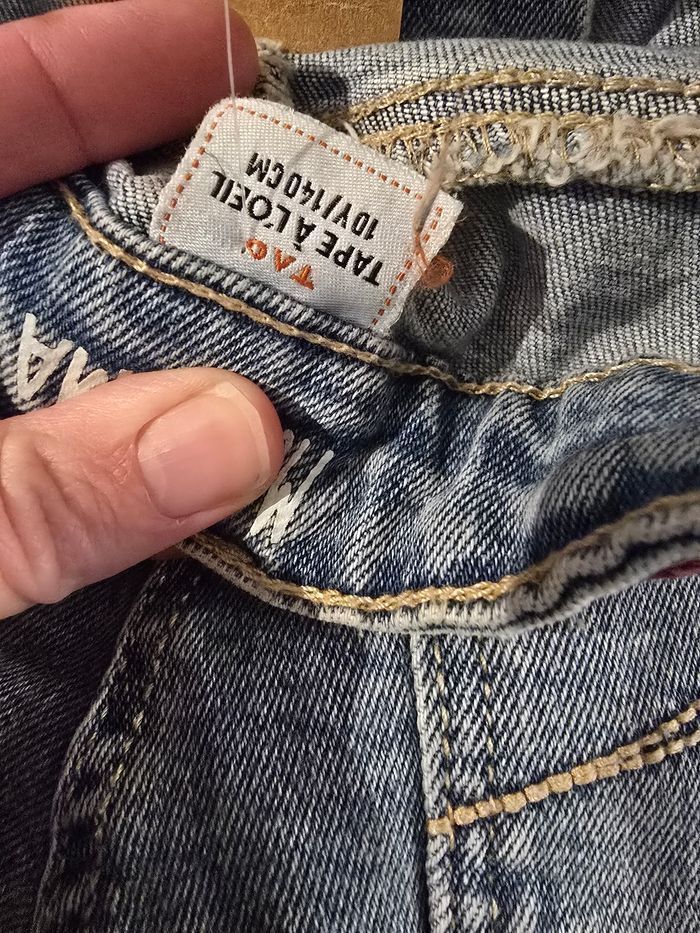 Neuf (non porté) 🏷🤩😍🩷 superbe Jeans MOM 10 ans fille 😍🤩🩷 - photo numéro 4