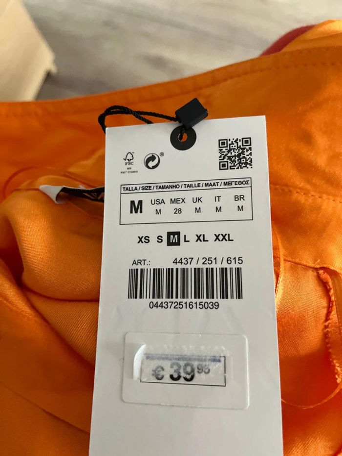RObe orange - photo numéro 7