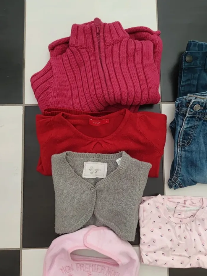 Lot de 18 vêtements fille de 3 mois à 3 ans - photo numéro 3