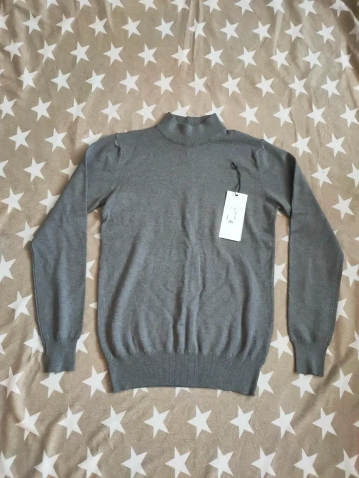 Pull homme col mao gris taille M manches longues uni