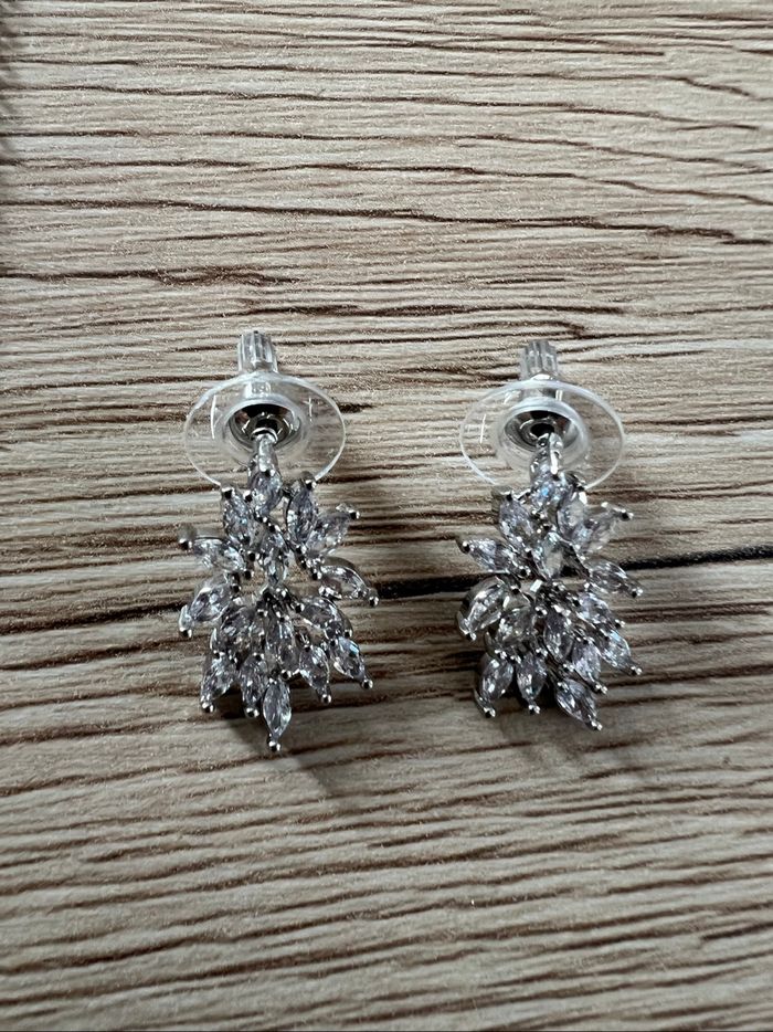 Boucle d’oreille et collier - photo numéro 4