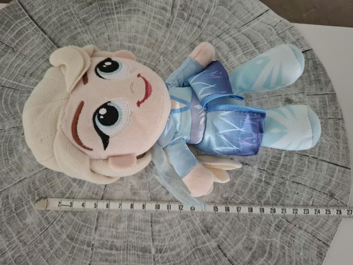 Peluche Elsa La Reine des neiges - photo numéro 3