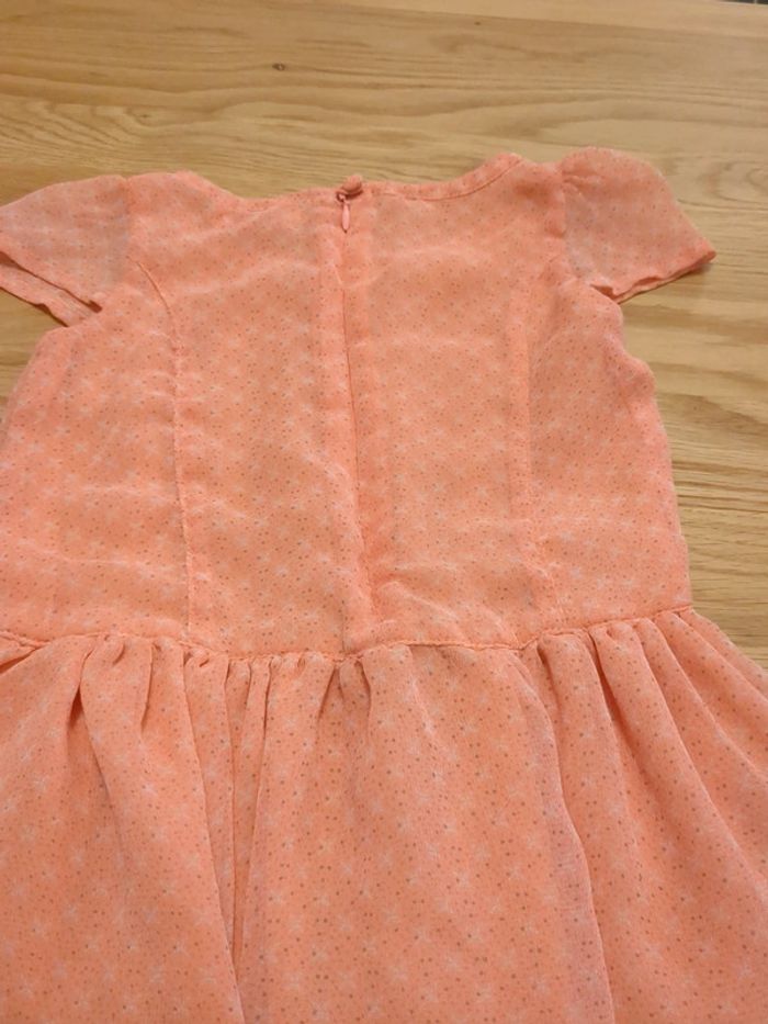 Robe 2/3 ans - photo numéro 8