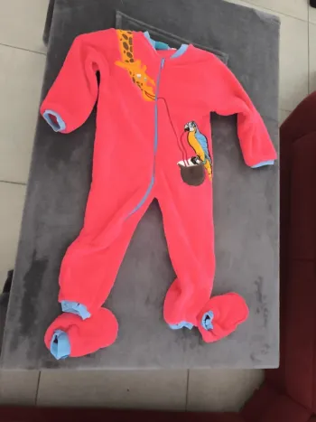 Surpyjama polaire avec chaussons calino 5 ans