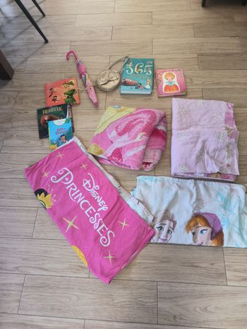 Lot Disney