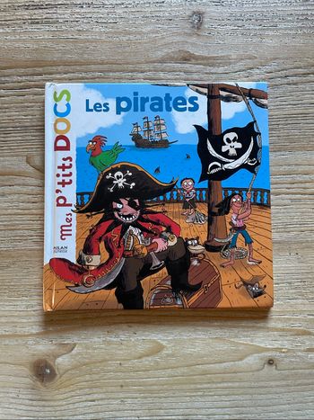 Livre Les pirates