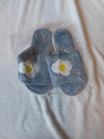 Pantoufle femme Neuve