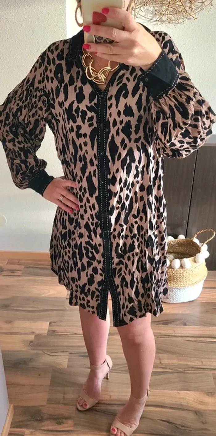 Robe Chemise Léopard 🐆 - Neuve avec étiquette - Plusieurs tailles disponibles - photo numéro 2
