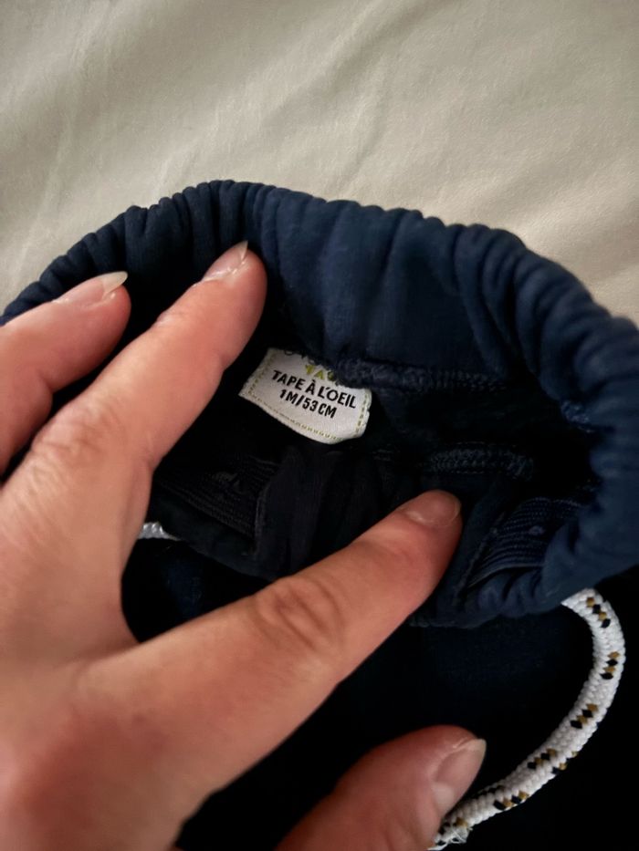 Pantalon 1 mois - photo numéro 2