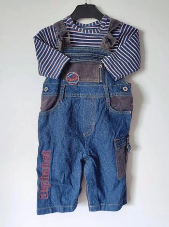 Ensemble Salopette bleu marine jean tee-shirt blanc