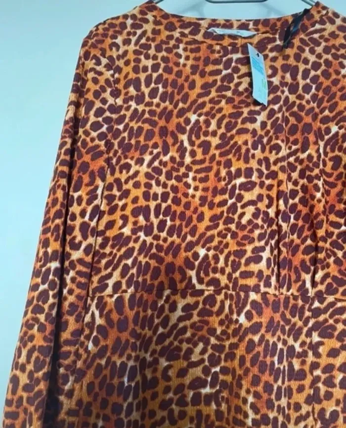 Robe longue taille M de marque Primark Motifs léopard Taille 40 42 Neuve - photo numéro 5