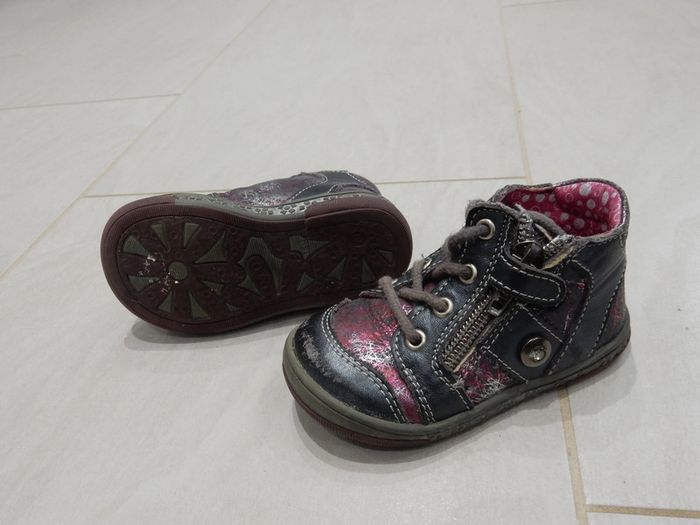 Chaussure fermée T.21