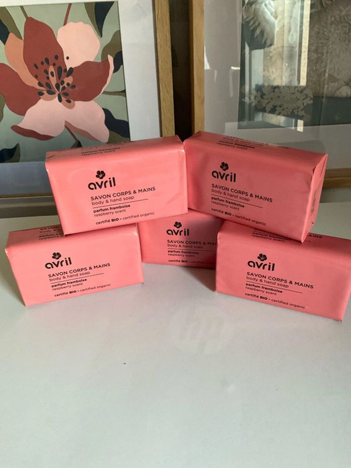 Lot de 5 savons solide Avril framboise (2 lots disponibles)