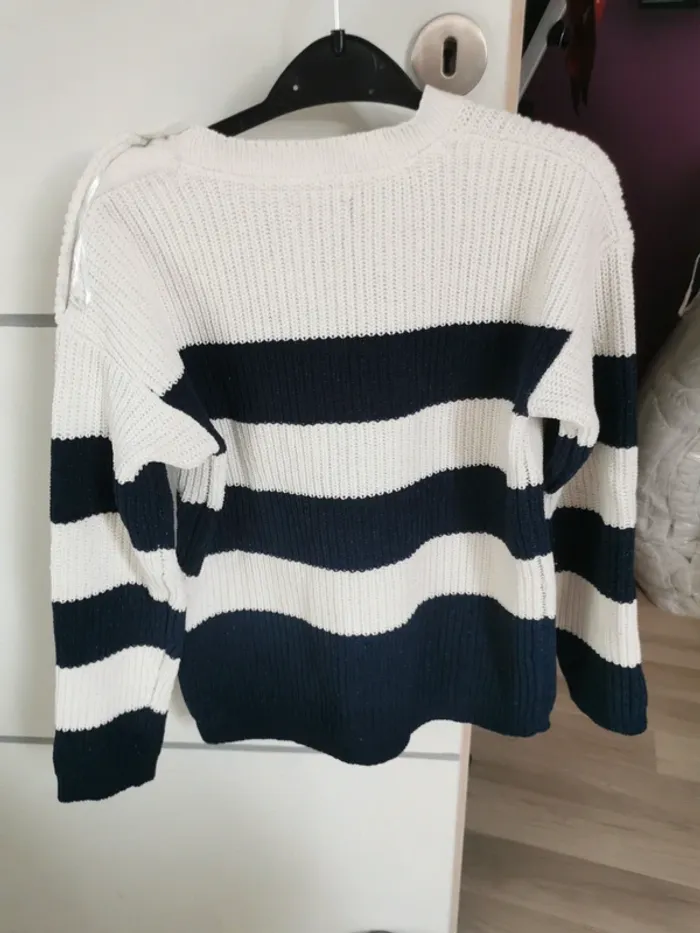 Pull fille - photo numéro 2