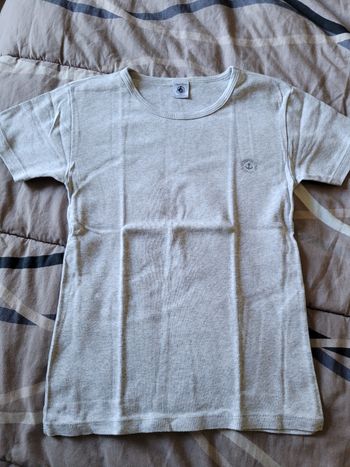 maillot de corps petit bateau 10ans  (3,50e)